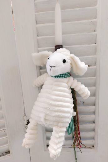 ΛΑΜΠΑΔΑ ΜΕ ΠΡΟΒΑΤΑΚΙ